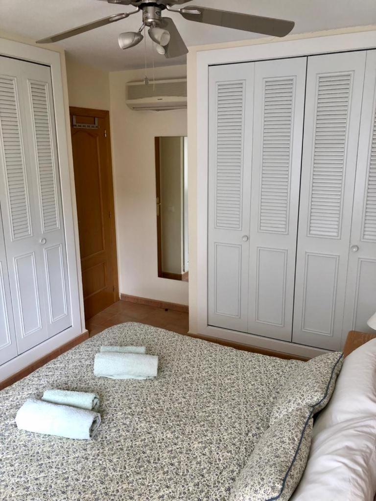Bungalow Elena Casanova Калпе Екстериор снимка