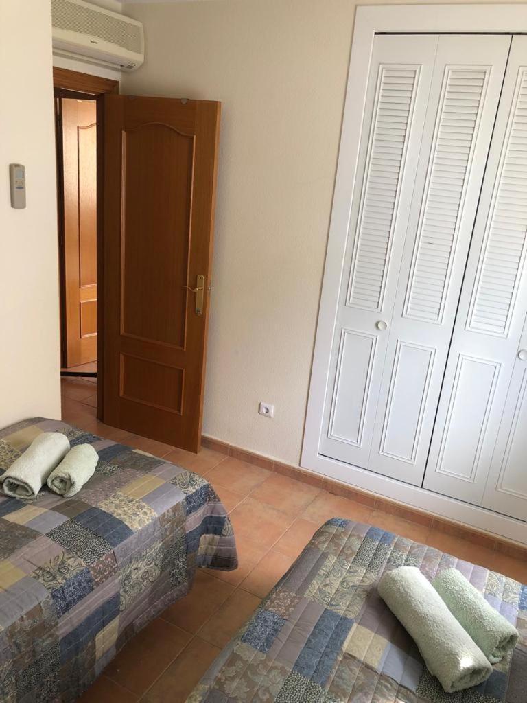 Bungalow Elena Casanova Калпе Екстериор снимка